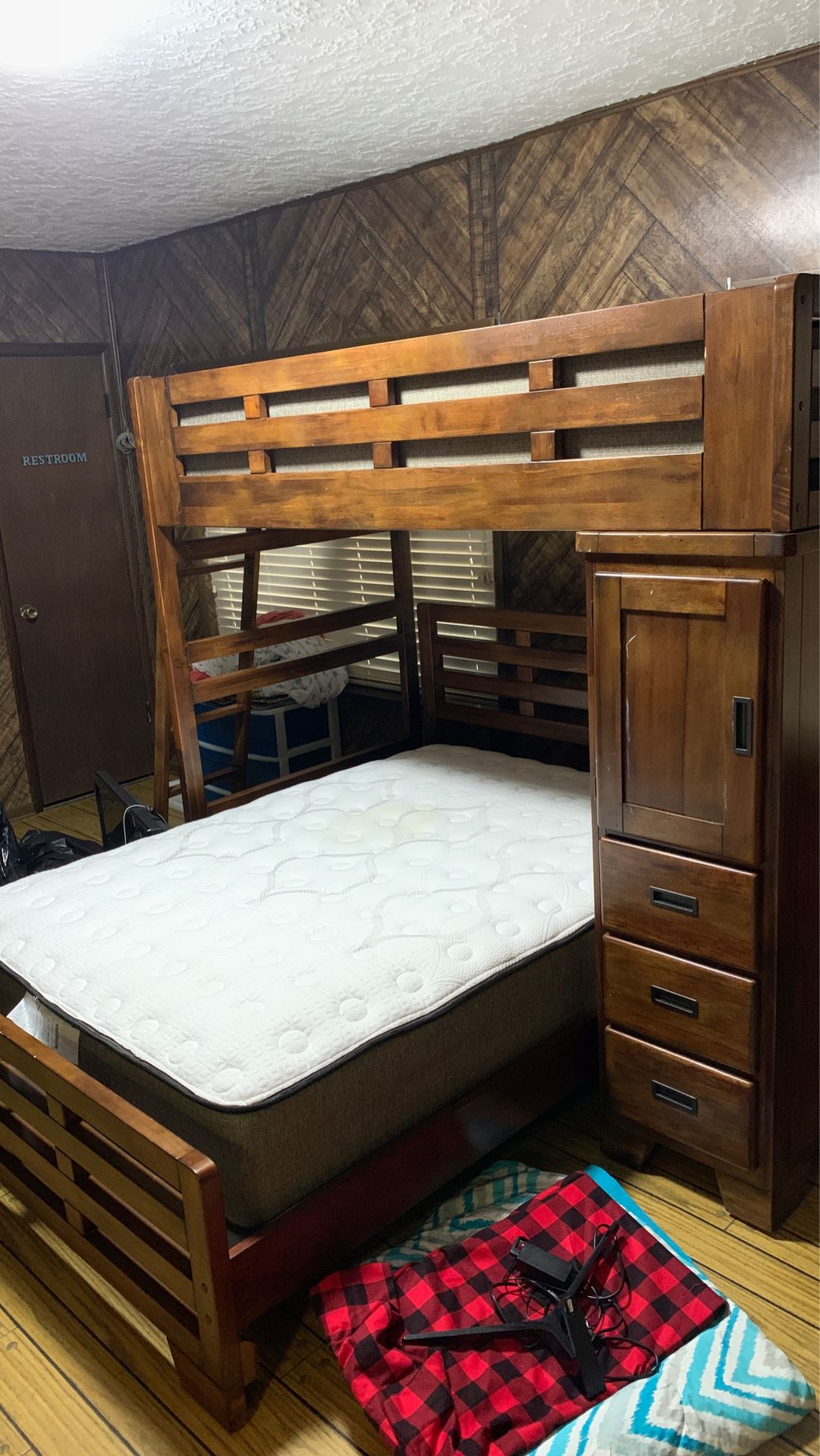 Gallery furniture bunk bed