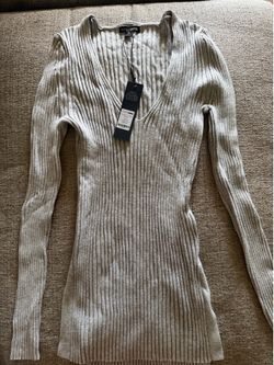 Fashion Nova long sleeve woman’s top