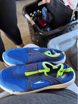 Different types of shoes