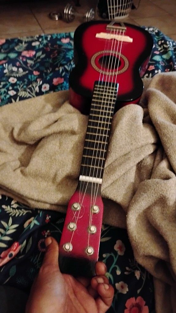 Mini Guitar
