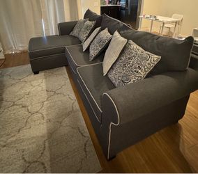 Large Sectional - Must Pickup