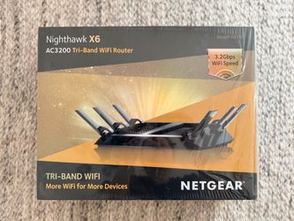 NETGEAR Nighthawk X6 AC3200 Tri-Band WiFi Router (Model R8000)
