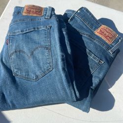 Levis Jeans