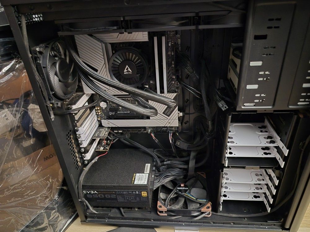 Gaming Quality Pc Built In 2023, All parts are working