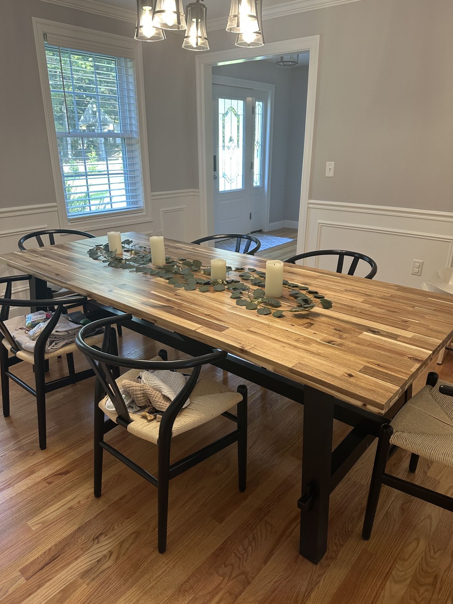 Acacia Wood And Black Dining Table, Seats 8 People, 92 1/2x39 3/8 "