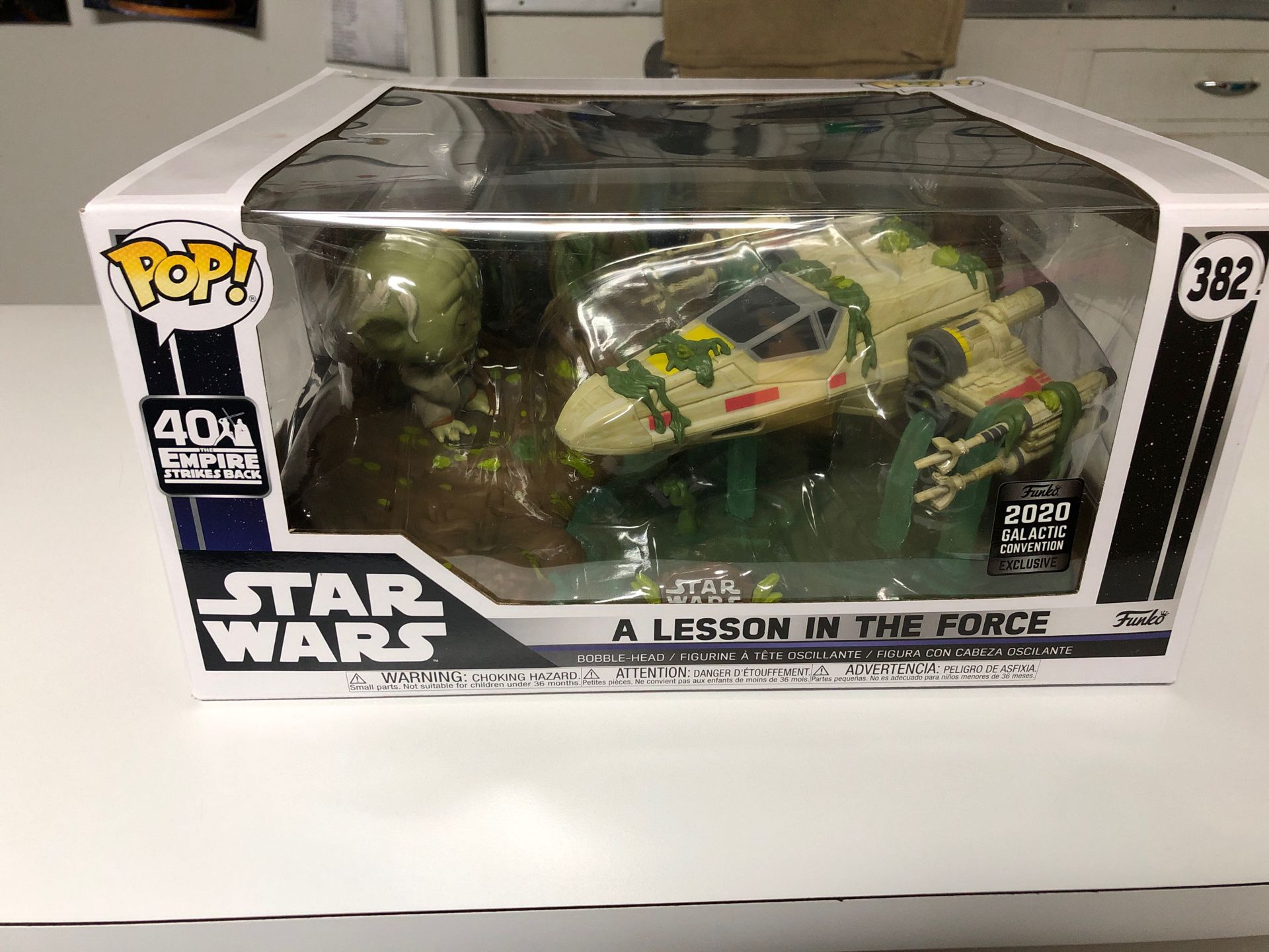 Star Wars “A LESSON IN THE FORCE” 2020 galactic con exclusive funko pop