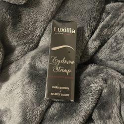 Luxillia Eyebrow Stamps