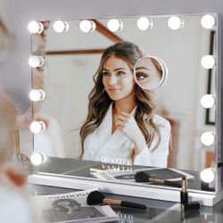 Lia Hollywood Vanity Mirror w/ Bluetooth -XXL 