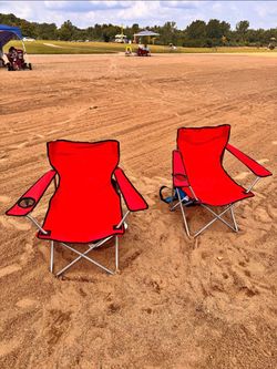 Set of 2Folding Camp Chairs  Red  blue green