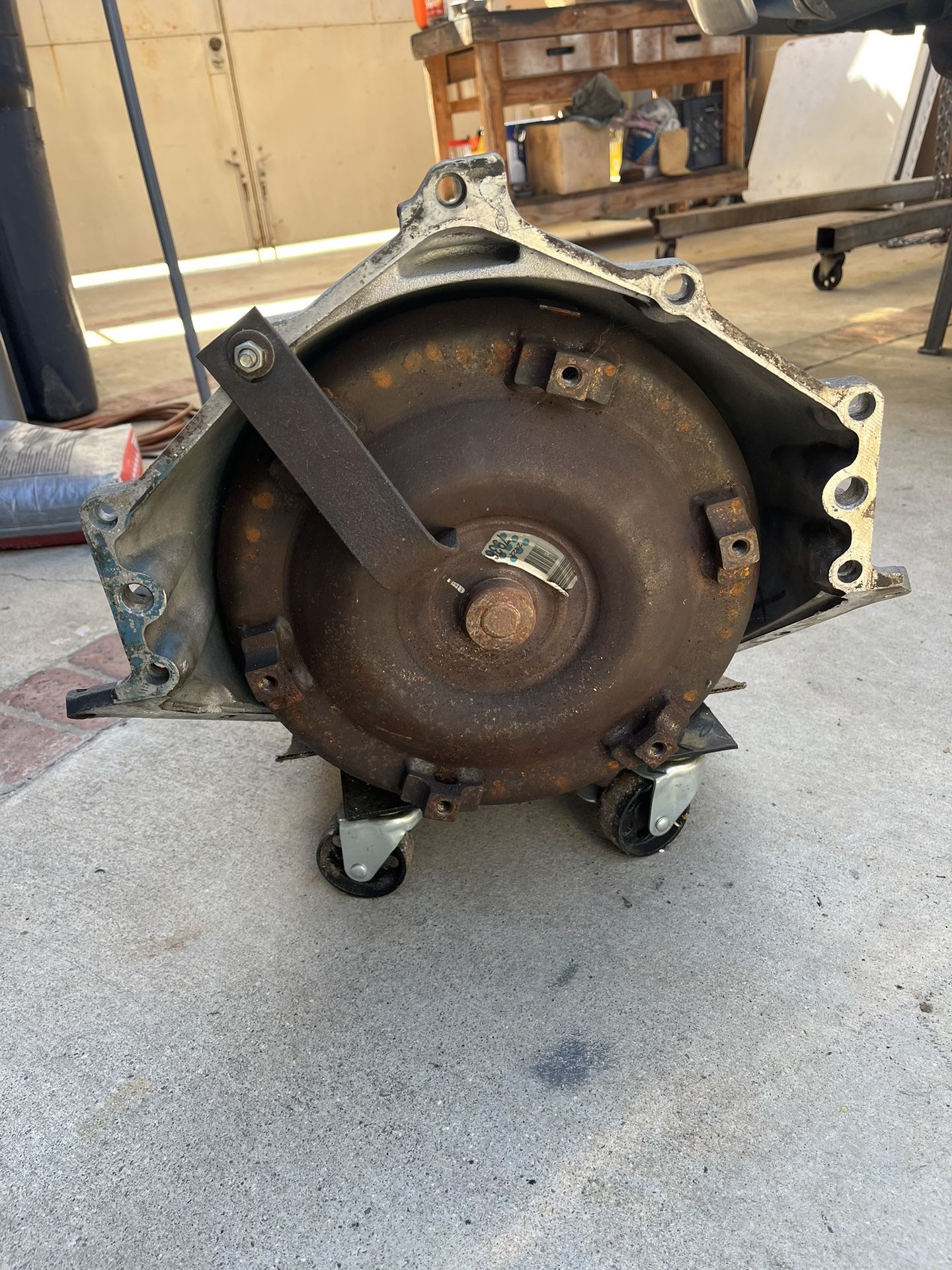 Chevy GMC 4l80e 2WD Core for Sale in Orange, CA OfferUp