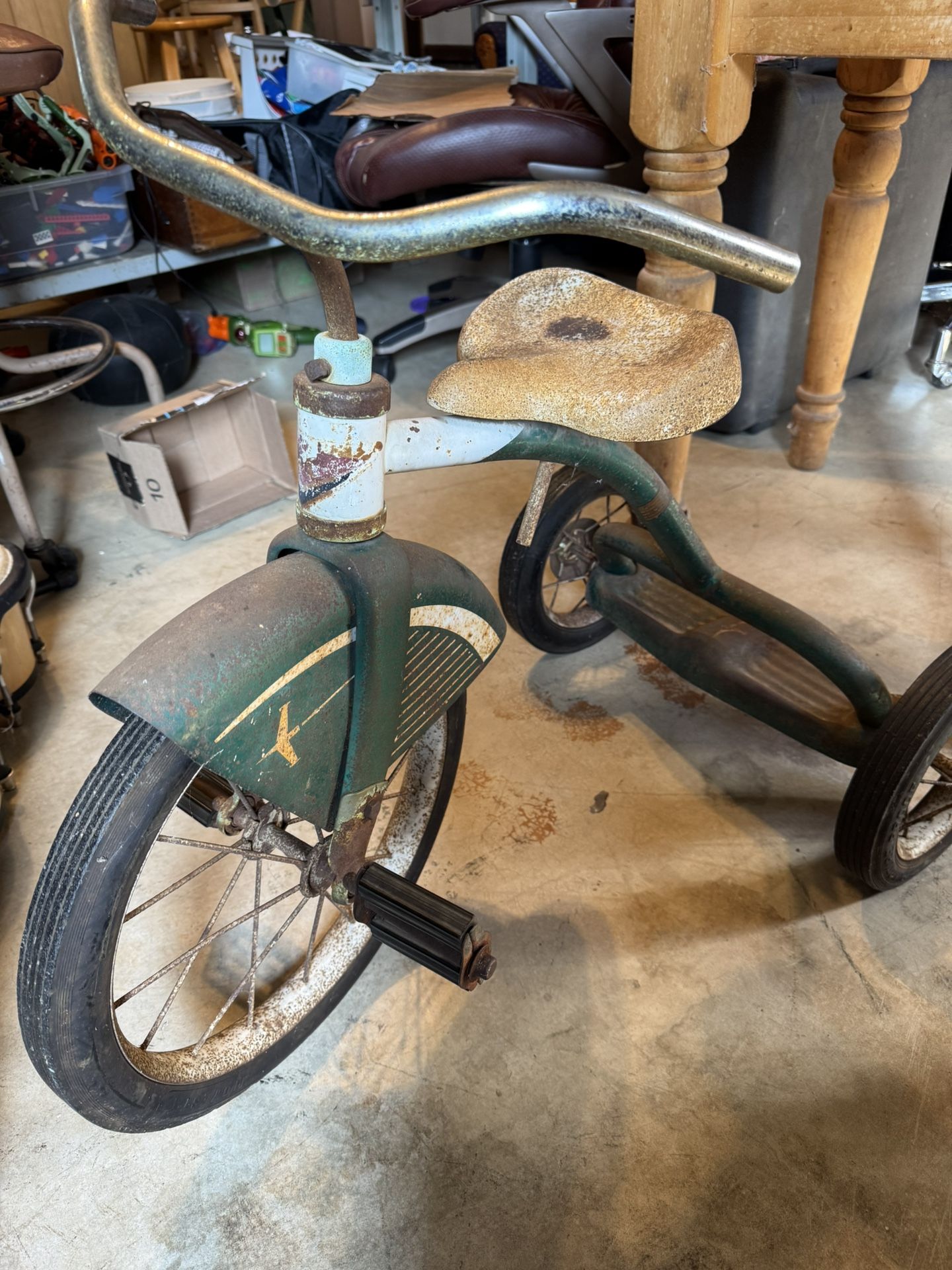 Kids tricycle old school classic collectible