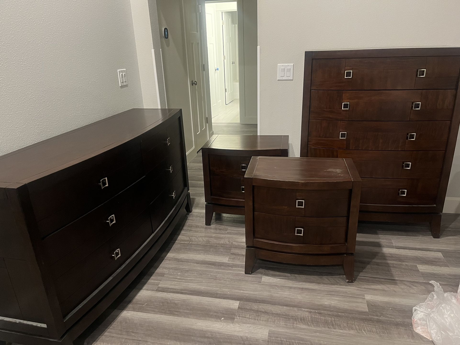 Wood Bedroom Set 
