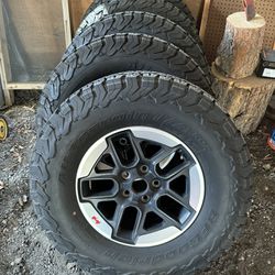 Jeep Wheels And Tires (Set of 5)
