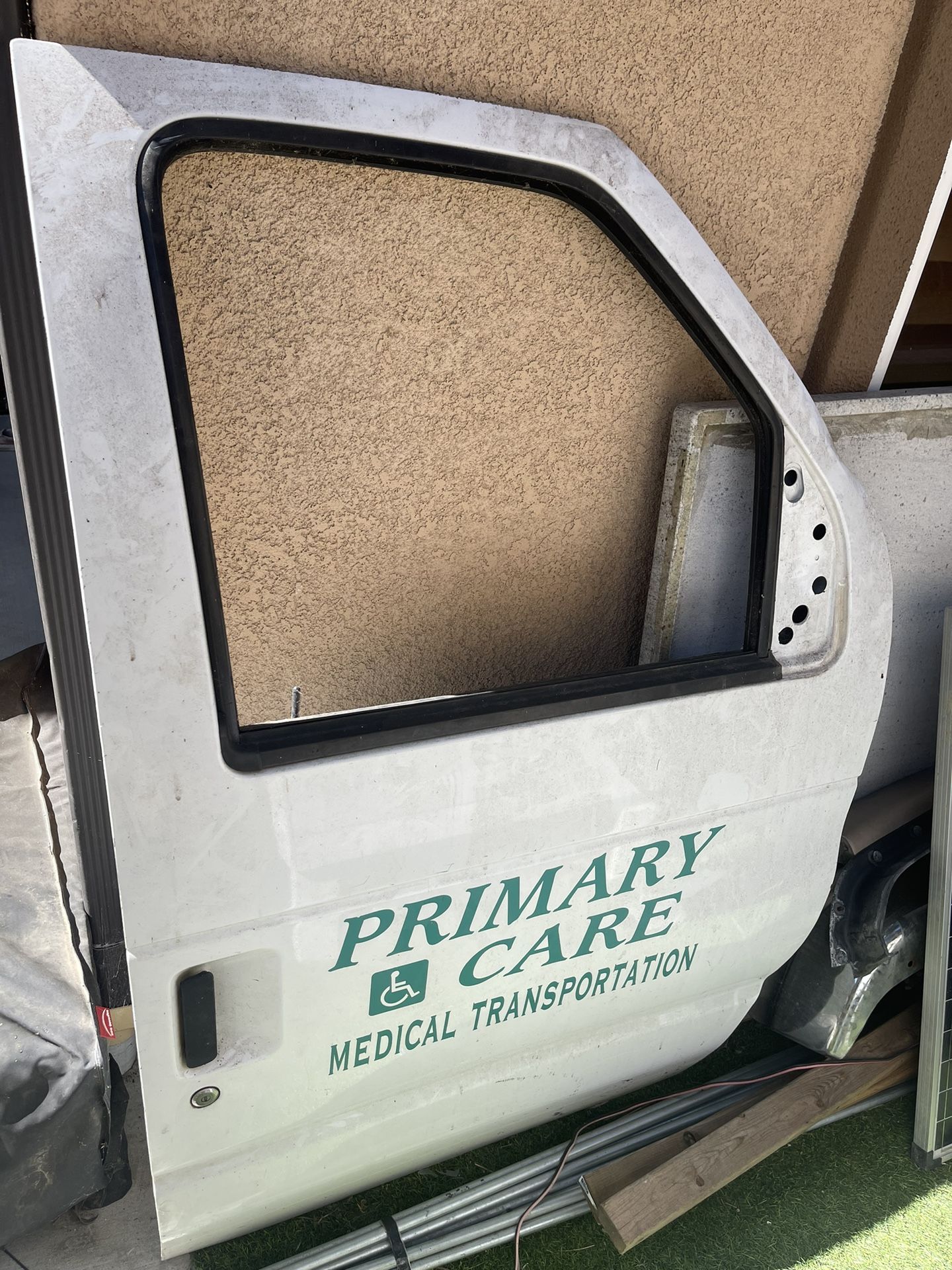 Ford Econoline E150 E250 E350 Passenger Door