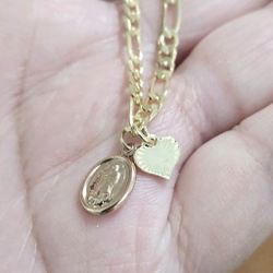 14k gold plated baby virgen bracelet. 