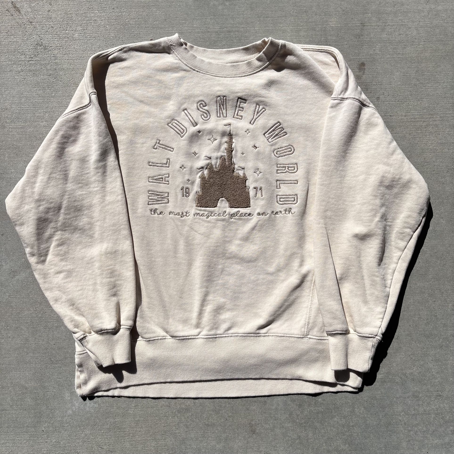 Disneyland castle crewneck