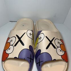 Kaws Elmo slides  ( US SIZE 11)