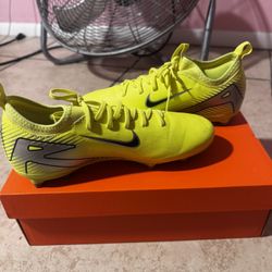 Soccer Cleats ( Worn Once ) 