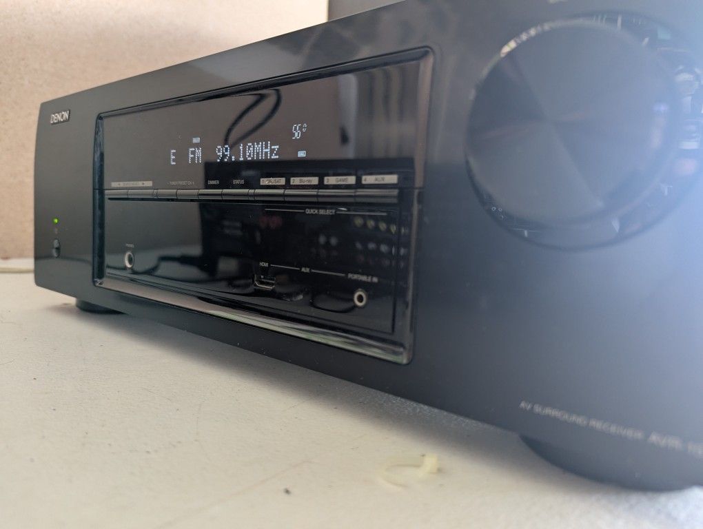 Denon 1513 HDMI LIKE NEW WITH REMOTE