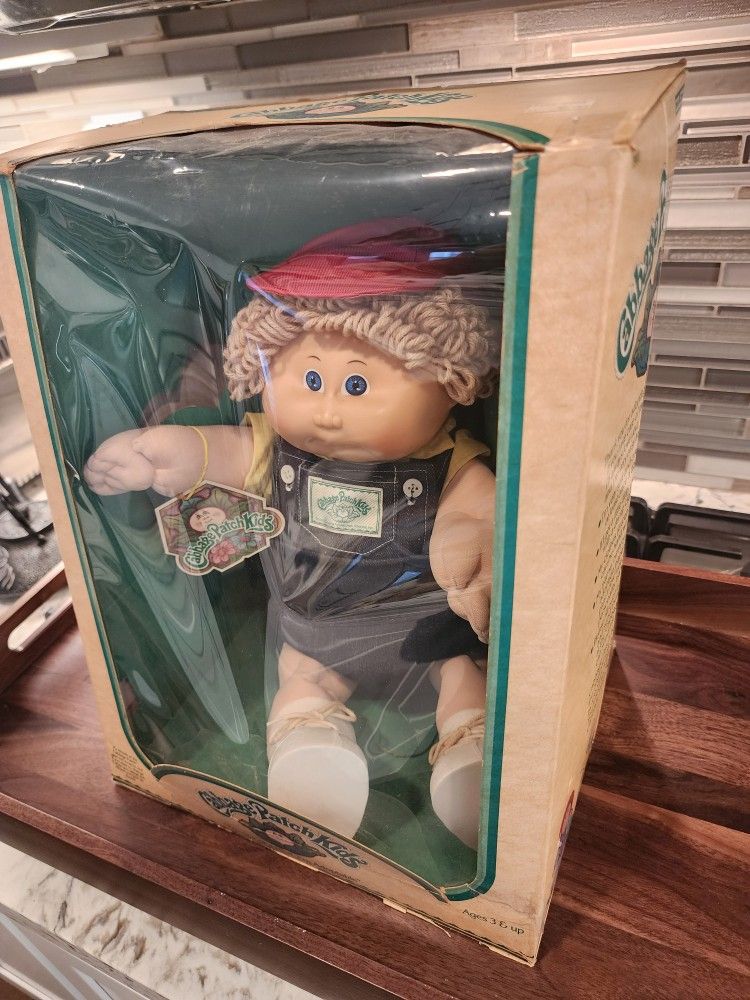 Cabbage Patch Kids BOY WILBER MITCH With Birth Certificate NIB