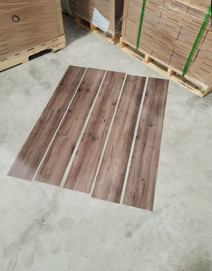 Luxury Vinyl tile planks SH0