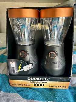 2 CAMPING LANTERNS: POWERFUL OUTDOOR LANTERNS 1000 LUMS- BRAND NEW IN THE BOX- USE 4D BATTERIES 