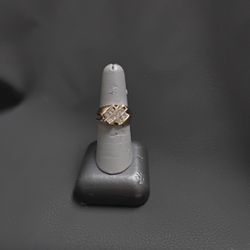 Man's Ring 10k 4.1g Sz 7