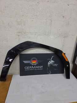Hyundai Santa Fe 2024-2026 OEM Front Right Fender Flare 87714-R6040