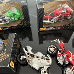 MAISTO COLLECTORS PIECES BEEN STORED AWAY FOR YEARS 