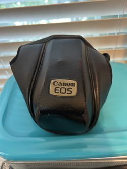 Canon. Camera Case