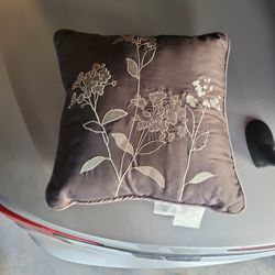 Throw Pillows