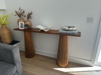 Console table
