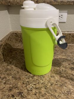 Igloo Water Jug