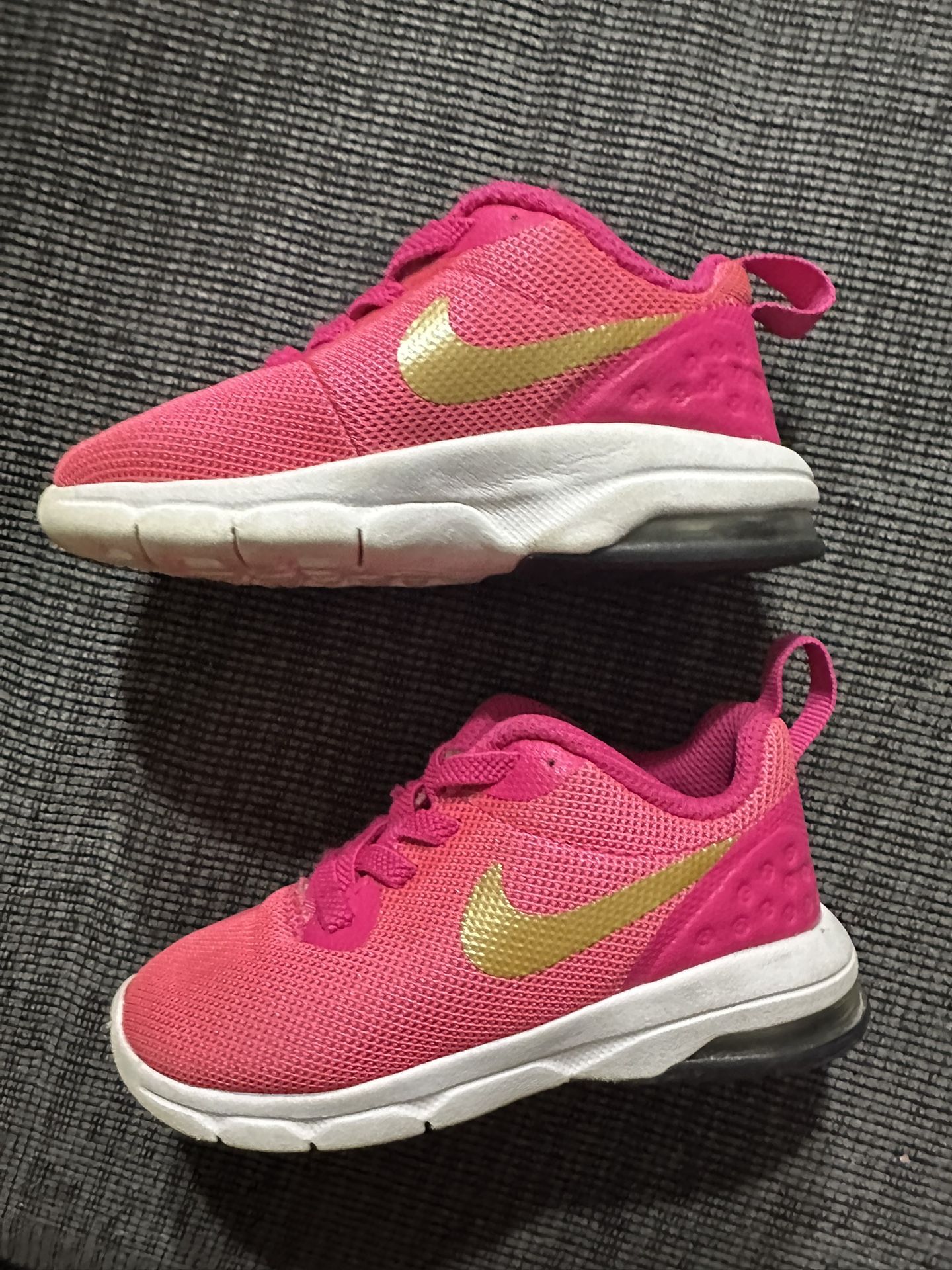 Nike Great Conditions Size 6