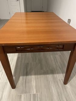 Cherrywood Dining Table With 6 Upholstered Chairs
