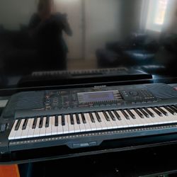 Piano Yamaha Psr 630