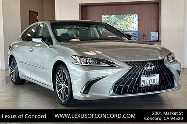 2023 Lexus Es