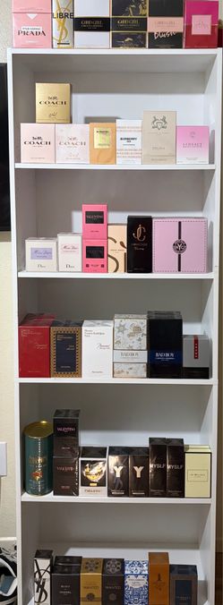 Perfumes & Colognes