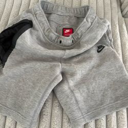 Nike Tech Shorts