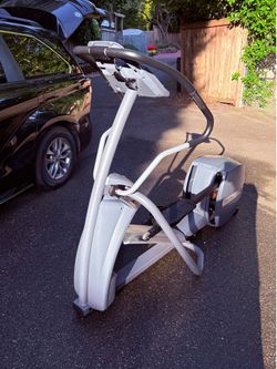 Precor elliptical trainer