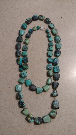 Kingsman nugget turquoise necklace