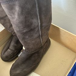 Ugh Boots Brown Size 9