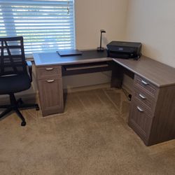 Desk, Chair, Printer & 2 Lamps