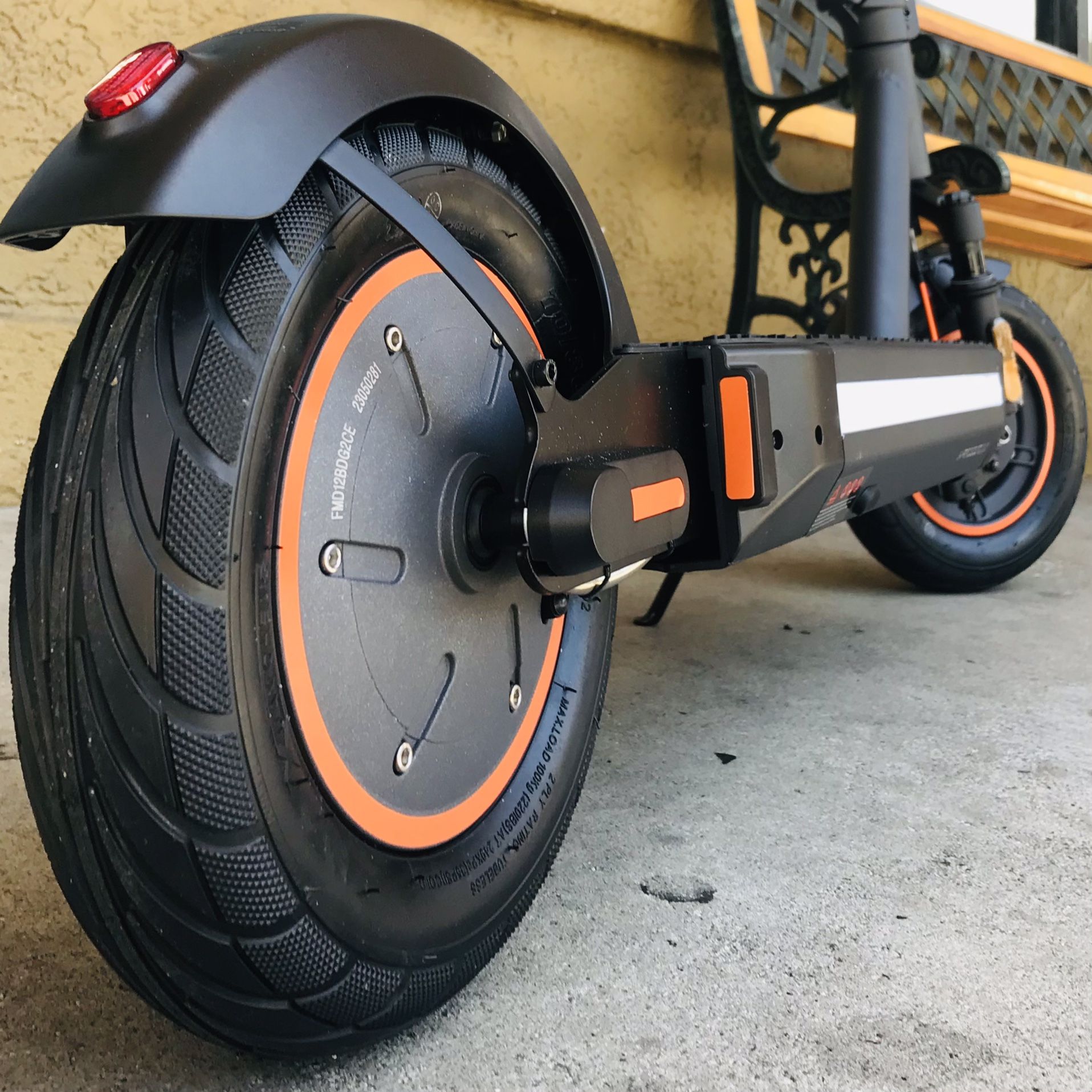 Hiboy MAX Pro Electric Scooter Sale price$799.99 Regular price $999.99 Save:$200 (20% off)