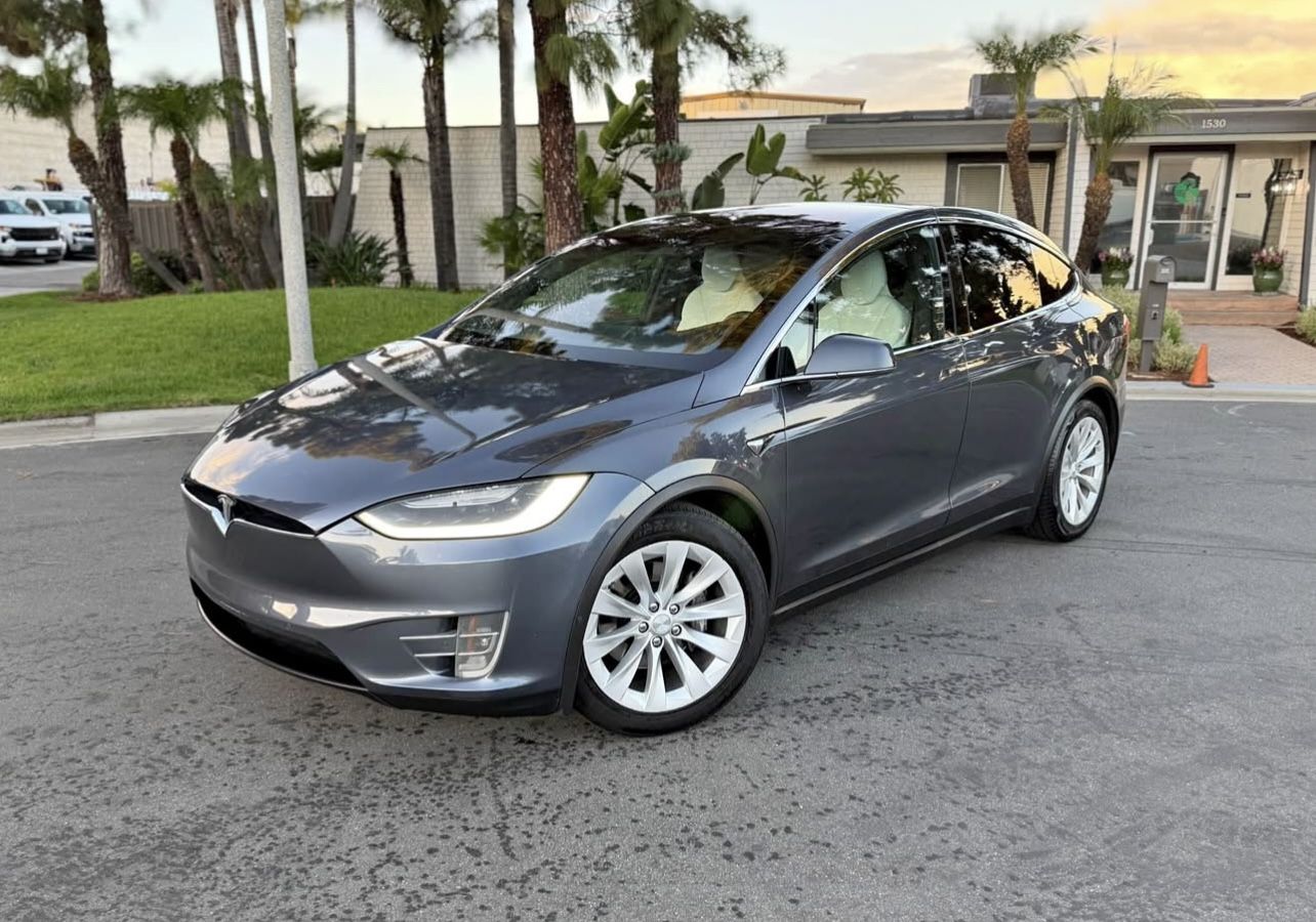 2018 Tesla Model X