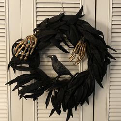 Gothic wreath