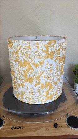 Lamp shade