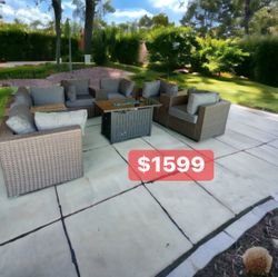 New inbox patio set (we finance and deliver)($54 down,90 day no interest payment plan)