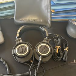 Audio Técnica Headphones
