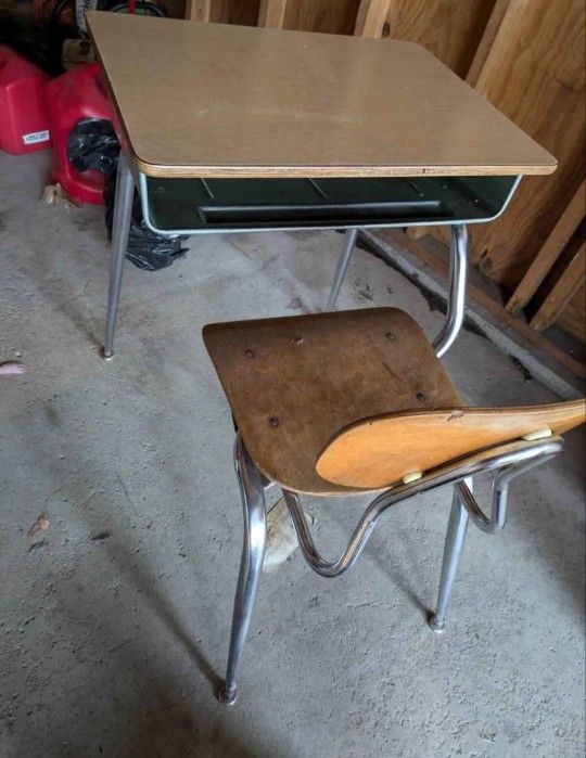 2 Vintage School Desk $25 Each